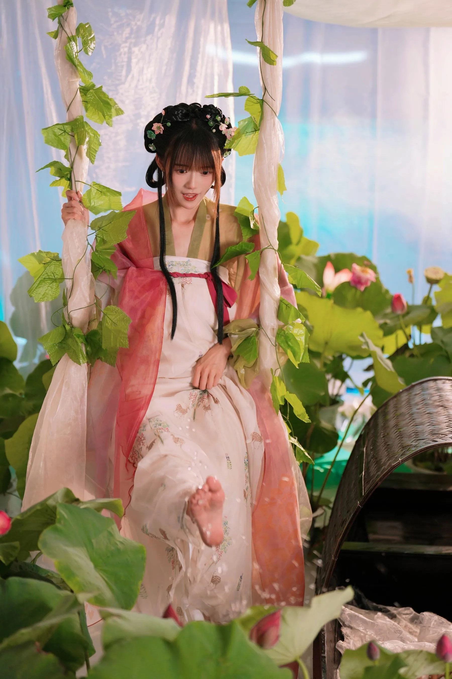 兔子Zzz不吃胡萝卜 – NO.108 浮香花谷 [55P]插图3